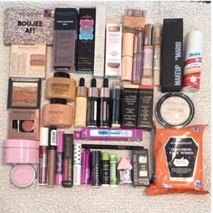 Makeup and Beauty Bundle (40 assorted pcs) #1 | NEW